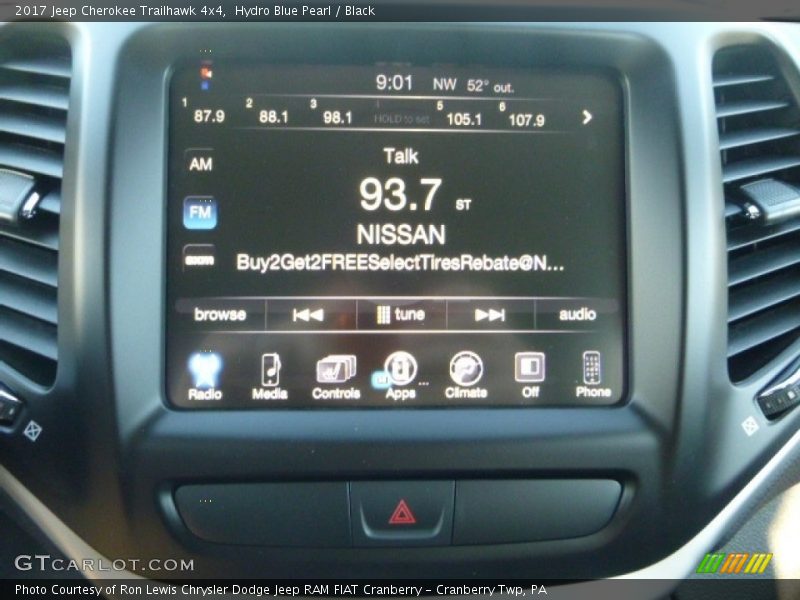 Hydro Blue Pearl / Black 2017 Jeep Cherokee Trailhawk 4x4