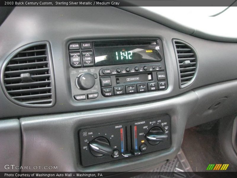 Sterling Silver Metallic / Medium Gray 2003 Buick Century Custom