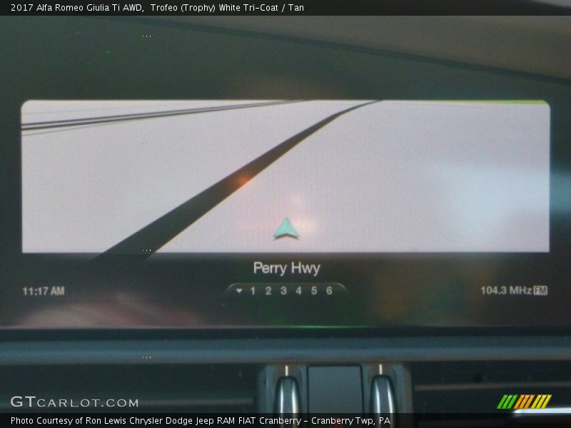 Trofeo (Trophy) White Tri-Coat / Tan 2017 Alfa Romeo Giulia Ti AWD
