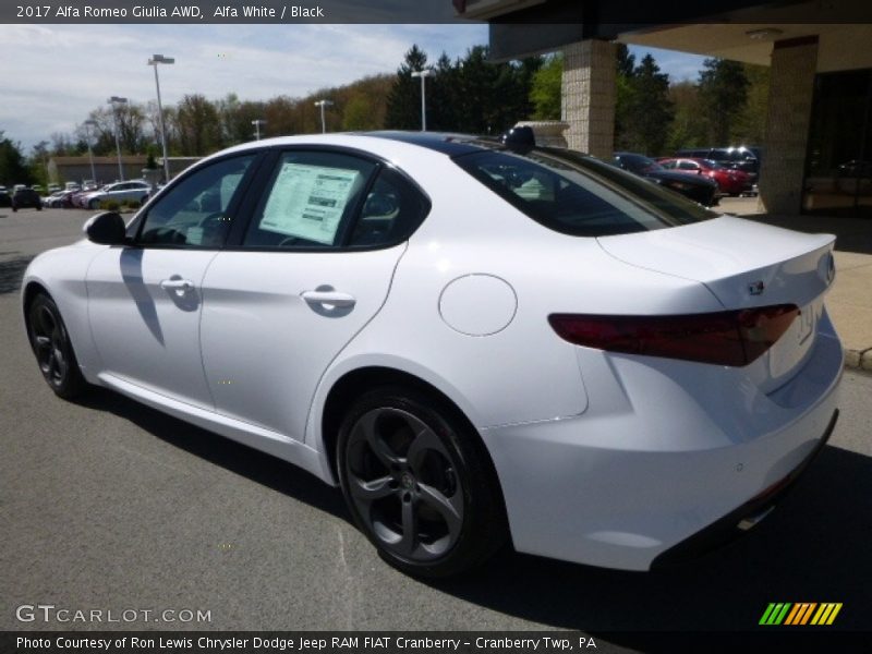 Alfa White / Black 2017 Alfa Romeo Giulia AWD