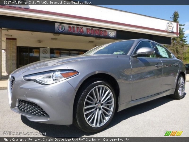 Front 3/4 View of 2017 Giulia Ti AWD