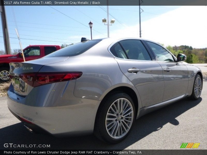 Stromboli Gray Metallic / Black 2017 Alfa Romeo Giulia Ti AWD