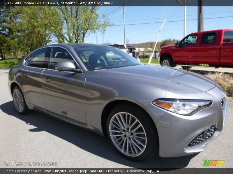 Stromboli Gray Metallic / Black 2017 Alfa Romeo Giulia Ti AWD