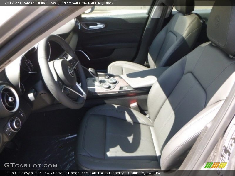 Stromboli Gray Metallic / Black 2017 Alfa Romeo Giulia Ti AWD