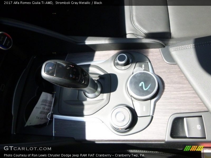 Stromboli Gray Metallic / Black 2017 Alfa Romeo Giulia Ti AWD