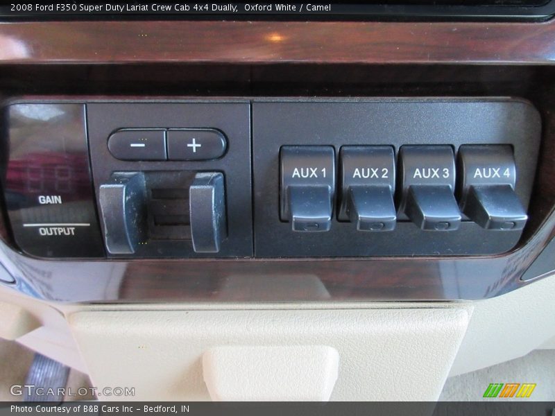 Oxford White / Camel 2008 Ford F350 Super Duty Lariat Crew Cab 4x4 Dually