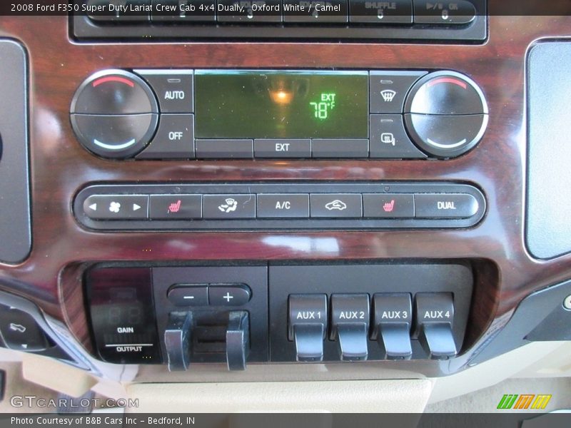 Oxford White / Camel 2008 Ford F350 Super Duty Lariat Crew Cab 4x4 Dually