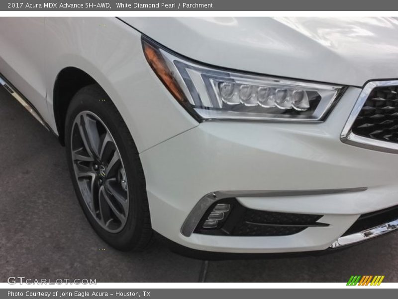 White Diamond Pearl / Parchment 2017 Acura MDX Advance SH-AWD