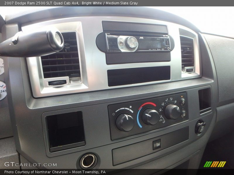 Bright White / Medium Slate Gray 2007 Dodge Ram 2500 SLT Quad Cab 4x4