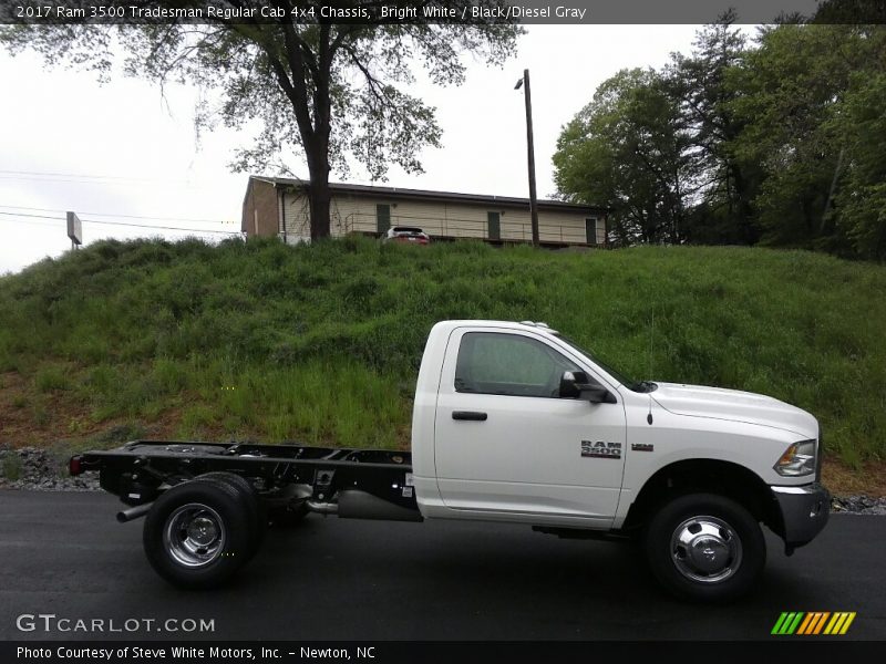 Bright White / Black/Diesel Gray 2017 Ram 3500 Tradesman Regular Cab 4x4 Chassis