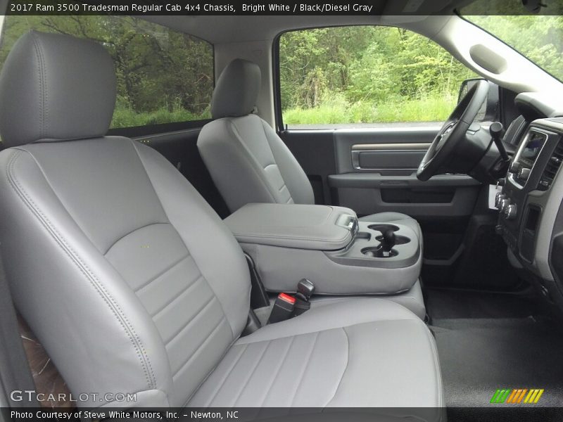 Bright White / Black/Diesel Gray 2017 Ram 3500 Tradesman Regular Cab 4x4 Chassis