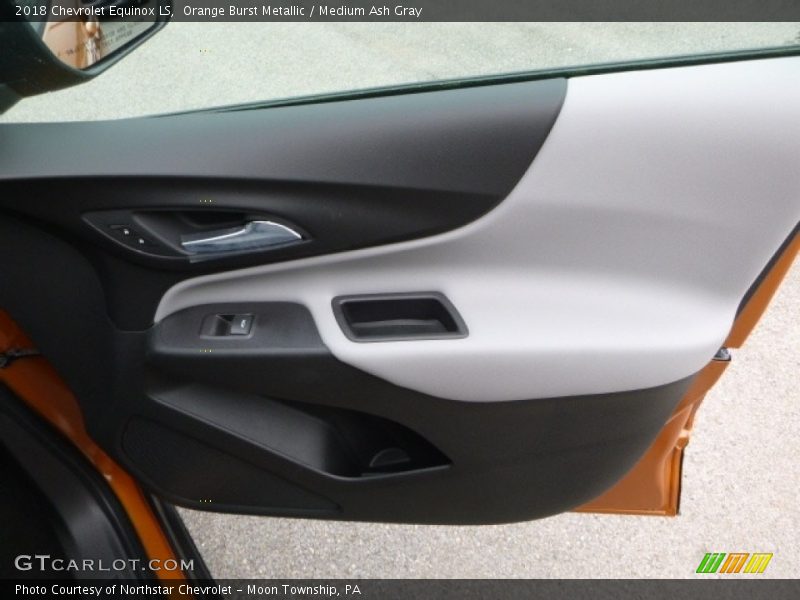 Door Panel of 2018 Equinox LS