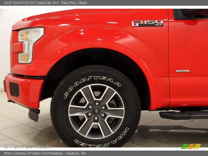 Race Red / Black 2015 Ford F150 XLT SuperCab 4x4