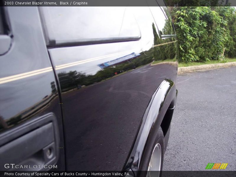 Black / Graphite 2003 Chevrolet Blazer Xtreme