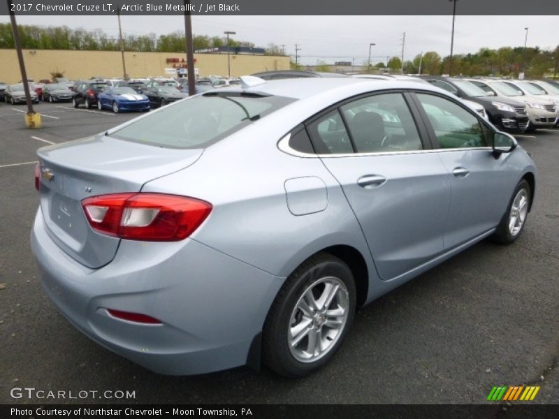 Arctic Blue Metallic / Jet Black 2017 Chevrolet Cruze LT