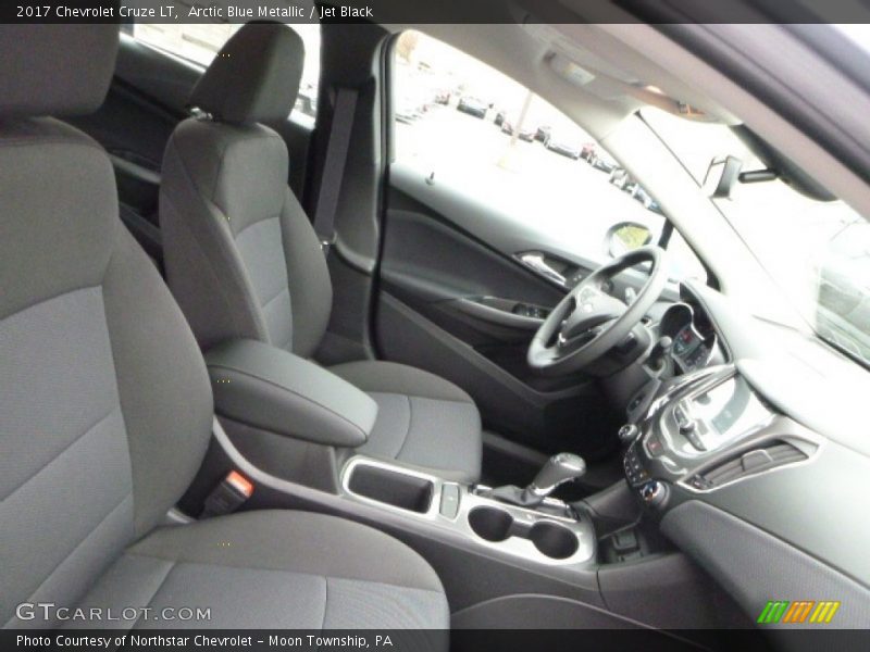 Arctic Blue Metallic / Jet Black 2017 Chevrolet Cruze LT