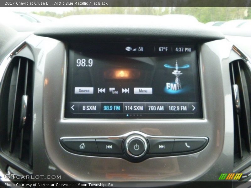 Arctic Blue Metallic / Jet Black 2017 Chevrolet Cruze LT