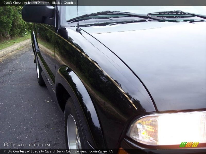 Black / Graphite 2003 Chevrolet Blazer Xtreme