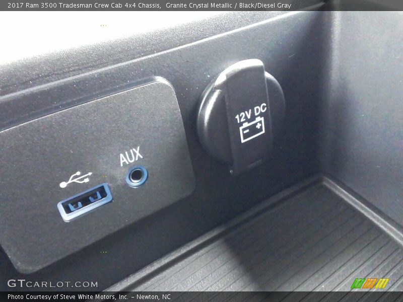 Granite Crystal Metallic / Black/Diesel Gray 2017 Ram 3500 Tradesman Crew Cab 4x4 Chassis
