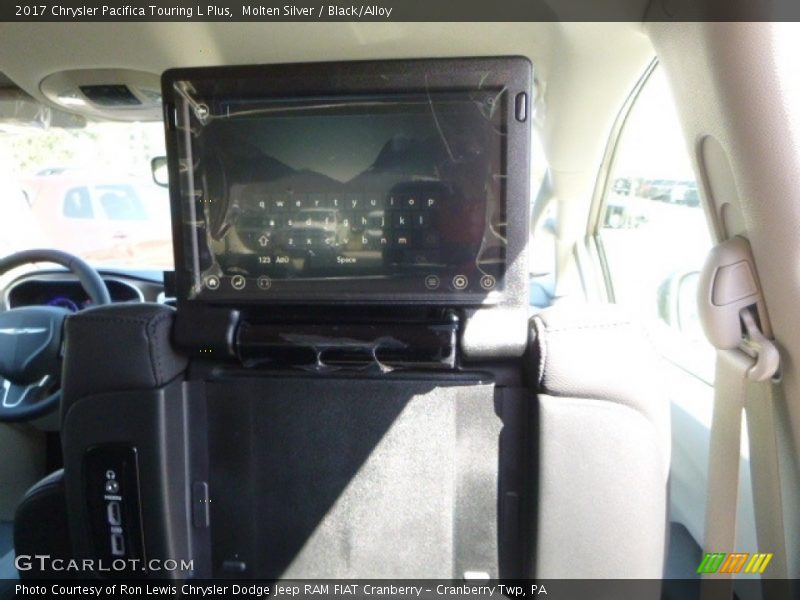 Molten Silver / Black/Alloy 2017 Chrysler Pacifica Touring L Plus