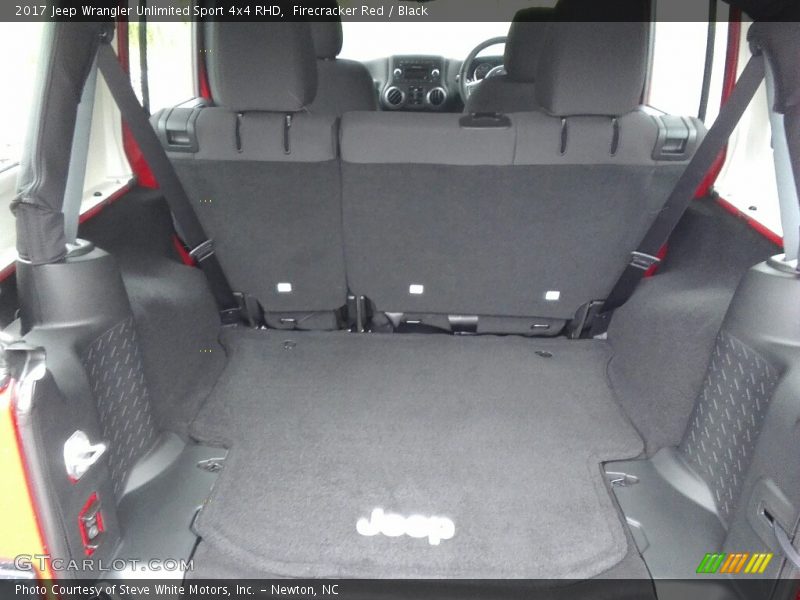  2017 Wrangler Unlimited Sport 4x4 RHD Trunk