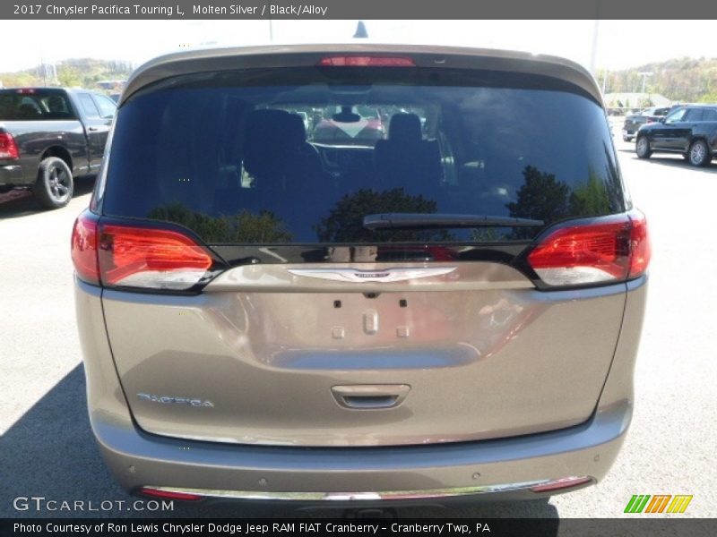 Molten Silver / Black/Alloy 2017 Chrysler Pacifica Touring L