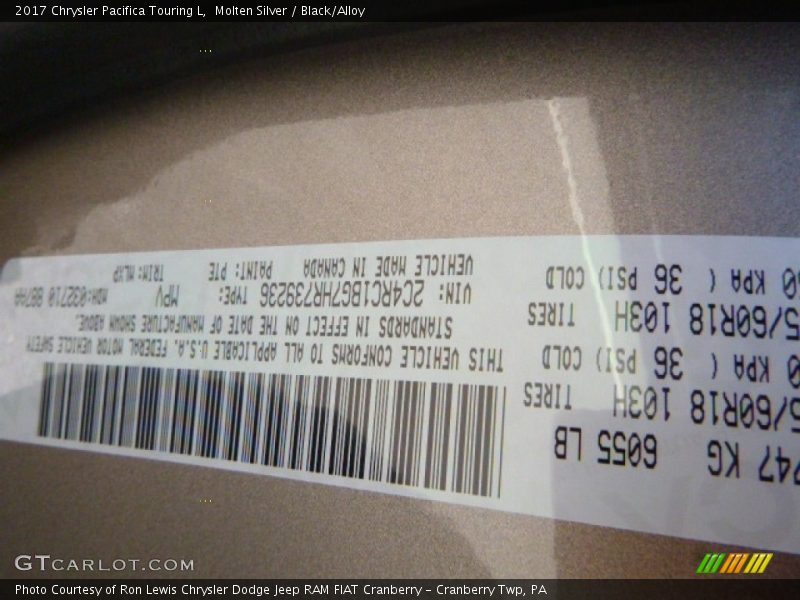 Molten Silver / Black/Alloy 2017 Chrysler Pacifica Touring L