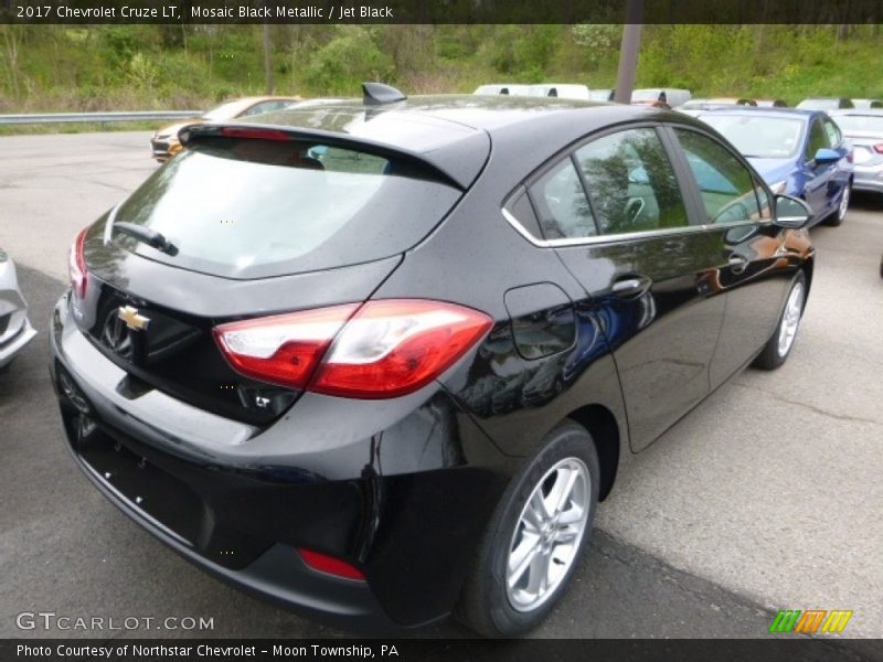 Mosaic Black Metallic / Jet Black 2017 Chevrolet Cruze LT