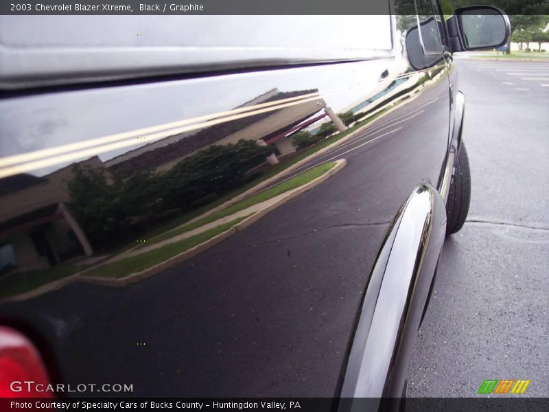 Black / Graphite 2003 Chevrolet Blazer Xtreme