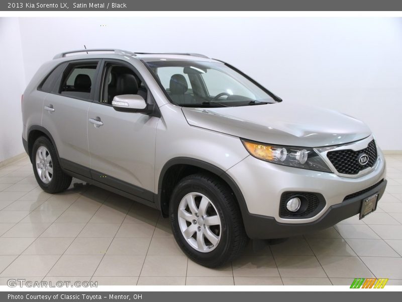 Satin Metal / Black 2013 Kia Sorento LX