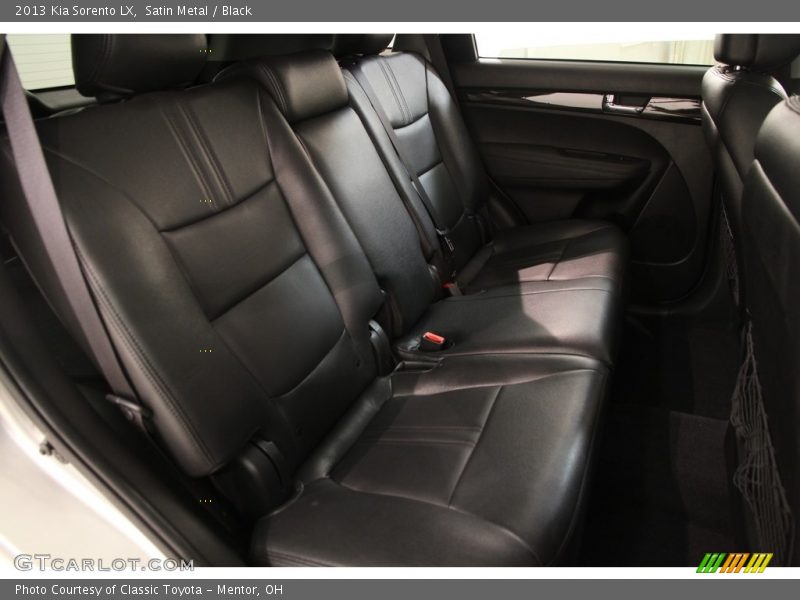 Satin Metal / Black 2013 Kia Sorento LX