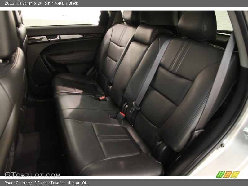 Satin Metal / Black 2013 Kia Sorento LX