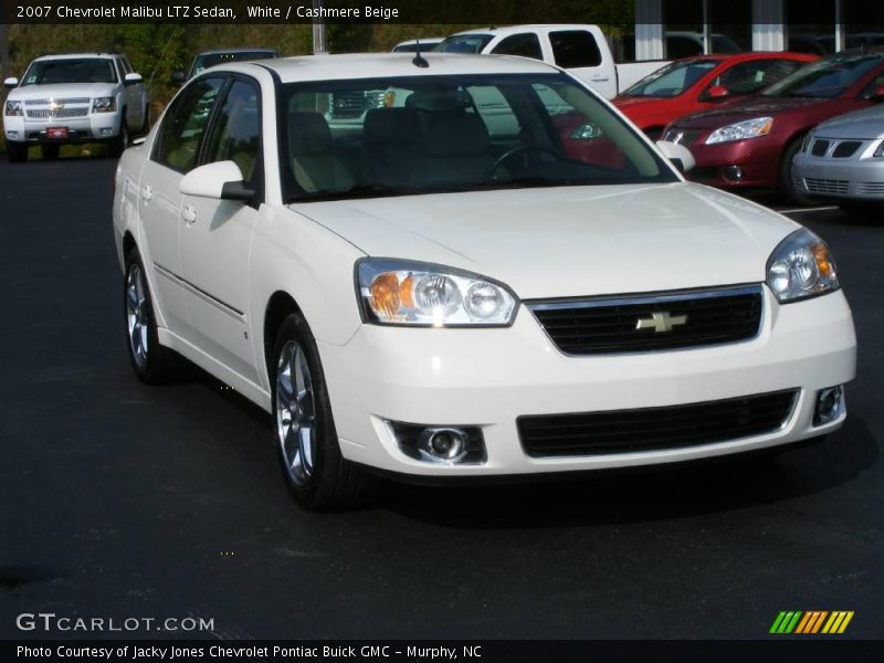 White / Cashmere Beige 2007 Chevrolet Malibu LTZ Sedan