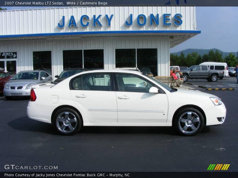 White / Cashmere Beige 2007 Chevrolet Malibu LTZ Sedan