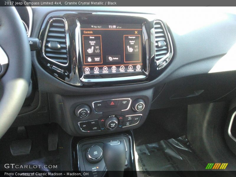 Granite Crystal Metallic / Black 2017 Jeep Compass Limited 4x4