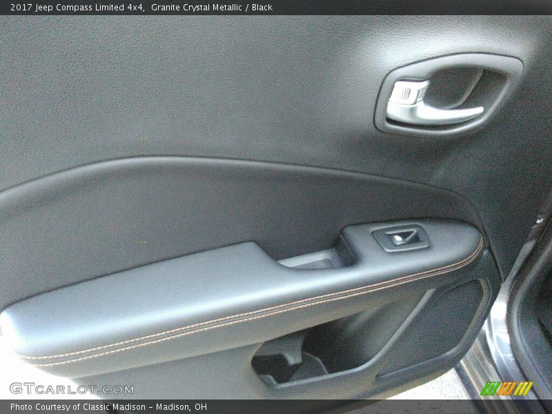 Granite Crystal Metallic / Black 2017 Jeep Compass Limited 4x4