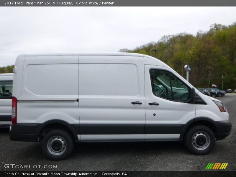 Oxford White / Pewter 2017 Ford Transit Van 250 MR Regular