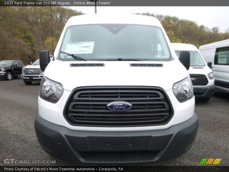 Oxford White / Pewter 2017 Ford Transit Van 250 MR Regular