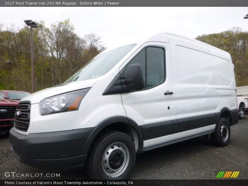 Oxford White / Pewter 2017 Ford Transit Van 250 MR Regular