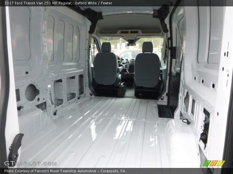 Oxford White / Pewter 2017 Ford Transit Van 250 MR Regular