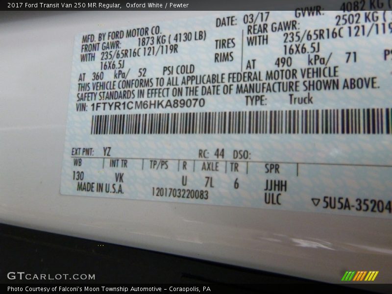 Oxford White / Pewter 2017 Ford Transit Van 250 MR Regular