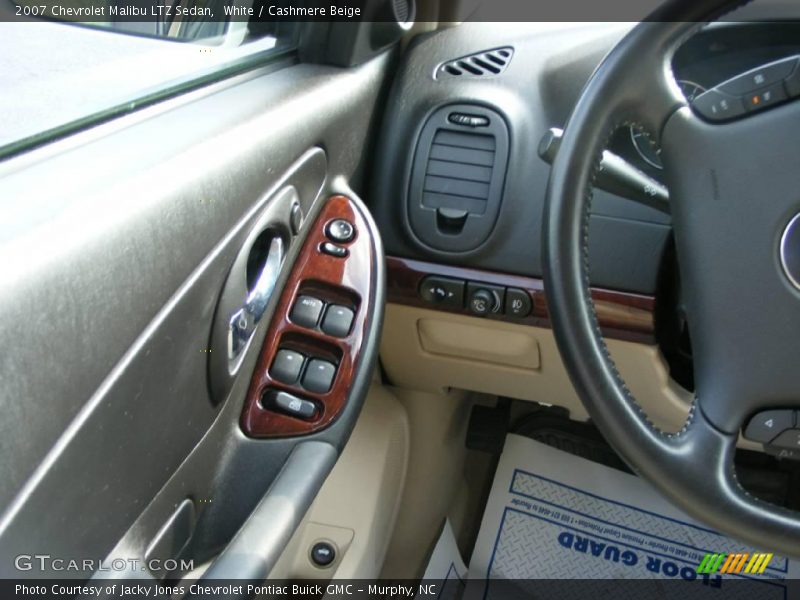 White / Cashmere Beige 2007 Chevrolet Malibu LTZ Sedan