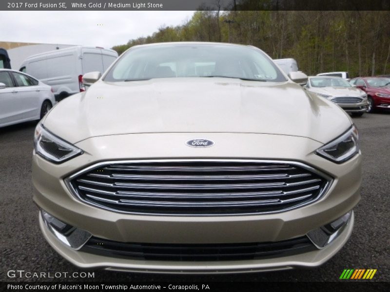 White Gold / Medium Light Stone 2017 Ford Fusion SE