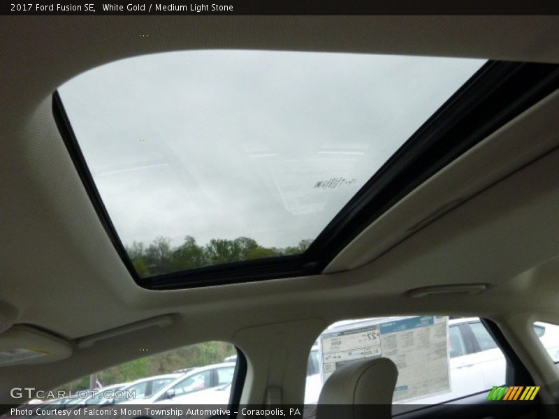 White Gold / Medium Light Stone 2017 Ford Fusion SE