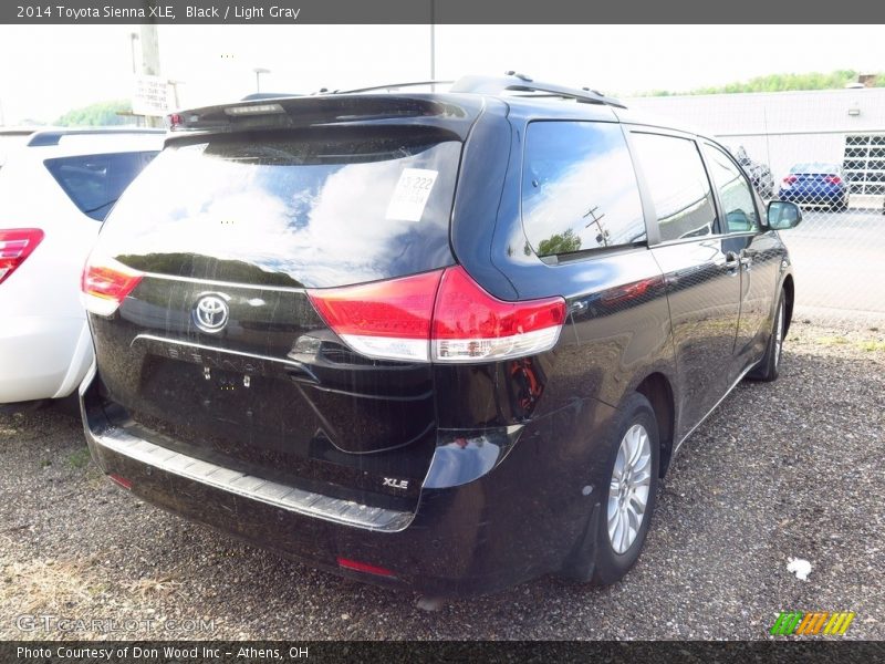Black / Light Gray 2014 Toyota Sienna XLE