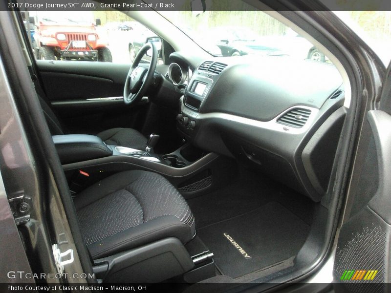 Granite Pearl-Coat / Black 2017 Dodge Journey SXT AWD
