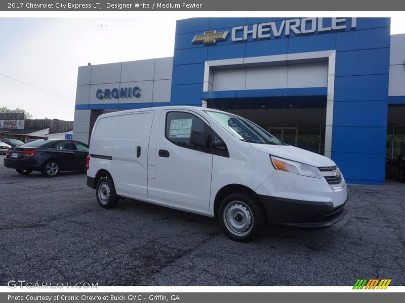Designer White / Medium Pewter 2017 Chevrolet City Express LT