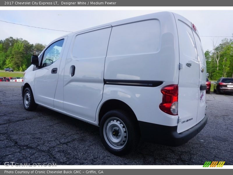 Designer White / Medium Pewter 2017 Chevrolet City Express LT