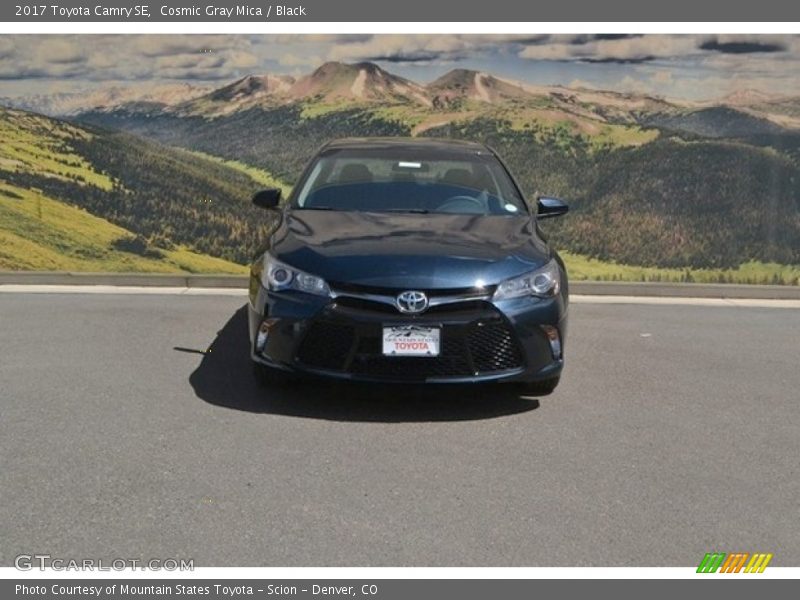 Cosmic Gray Mica / Black 2017 Toyota Camry SE