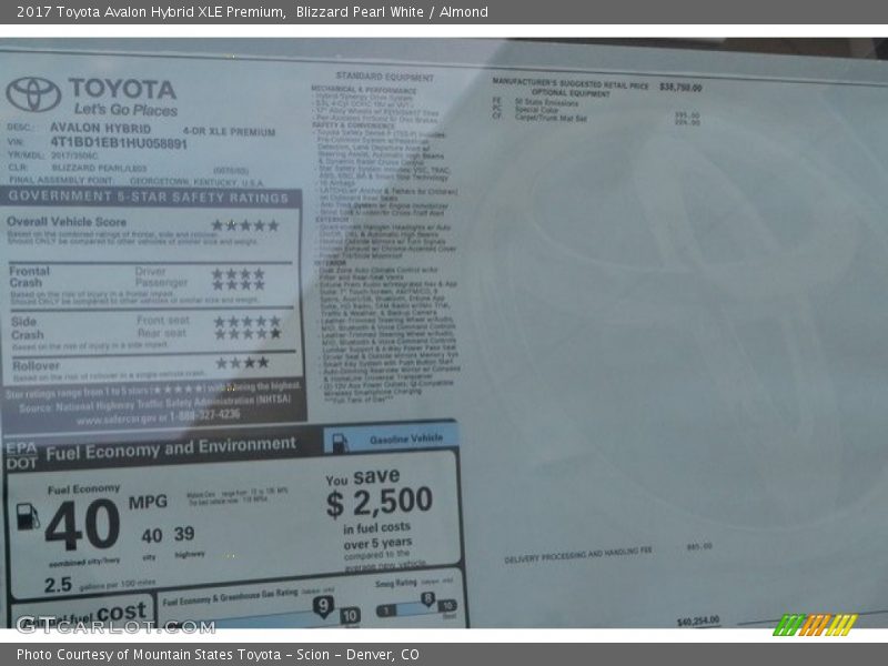 Blizzard Pearl White / Almond 2017 Toyota Avalon Hybrid XLE Premium